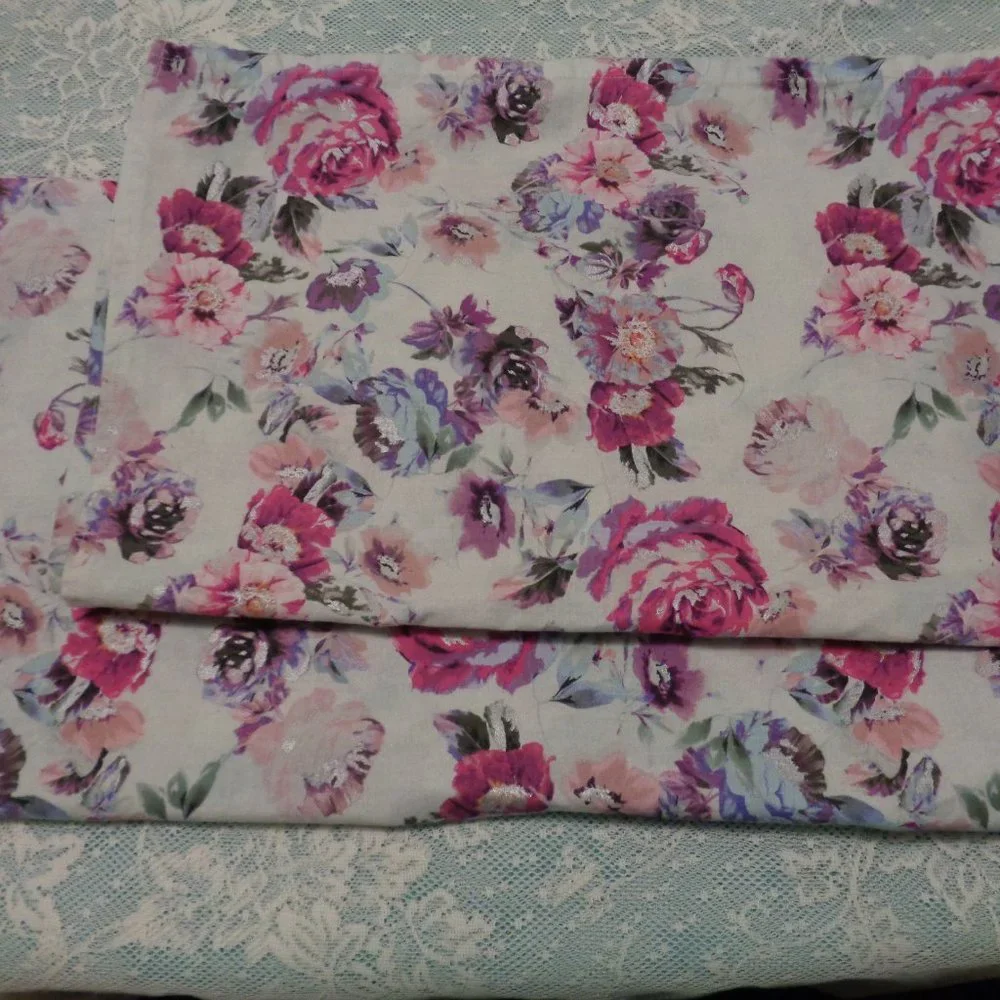 VINTAGE FLOWERS 2 UNFINISHED CURTAIN PANELS